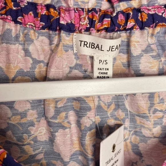 Tribal Jeans Co Floral Peasant Top Small - Picture 5 of 5